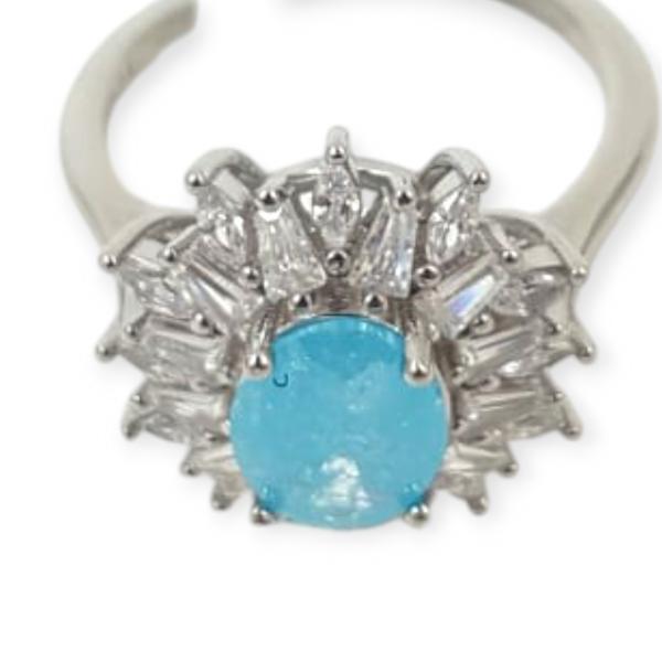 925 Sterling Silver Ring in Flower Shape with Beautiful Sky-Blue Stone